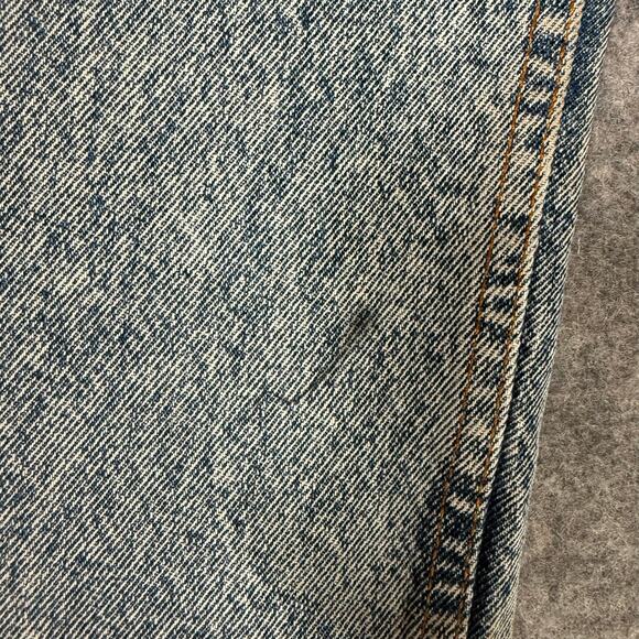 Vintage Levi’s Denim Jeans Straight Relaxed Light Wash Made in USA Size W36 L34 - Picture 8 of 12